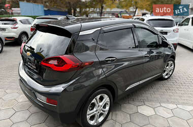Хэтчбек Chevrolet Bolt EV 2017 в 