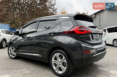 Хэтчбек Chevrolet Bolt EV 2017 в 