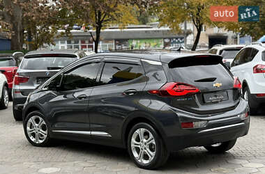 Хэтчбек Chevrolet Bolt EV 2017 в 