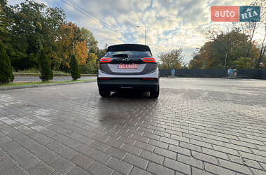 Хэтчбек Chevrolet Bolt EV 2022 в 