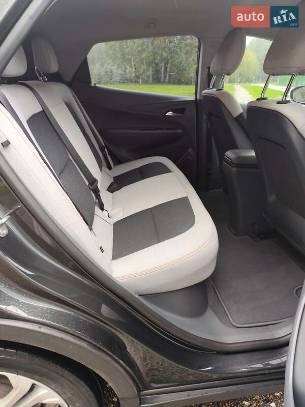 Хэтчбек Chevrolet Bolt EV 2019 в Фастове