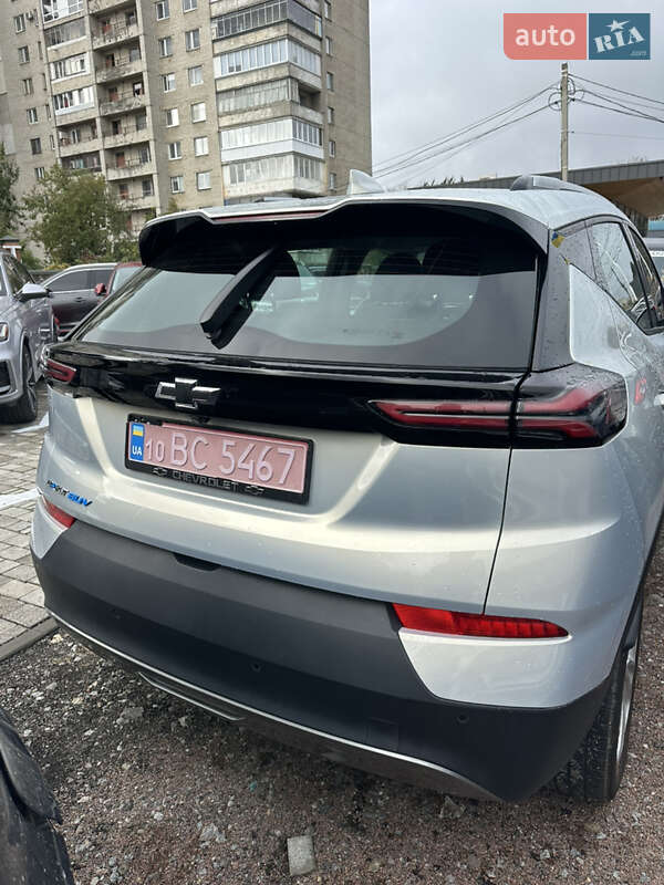 Хэтчбек Chevrolet Bolt EV 2023 в Львове фото 4 Хэтчбек Chevrolet Bolt EV 2023 в Львове