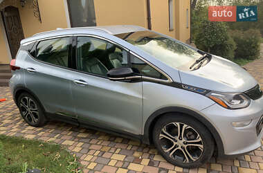 Хетчбек Chevrolet Bolt EV 2017 в 