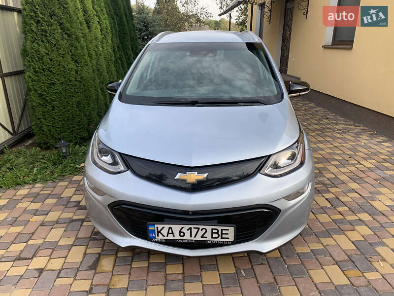 Хэтчбек Chevrolet Bolt EV 2017 в Киеве