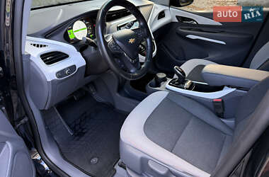 Хетчбек Chevrolet Bolt EV 2018 в 