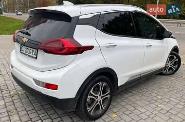 Хэтчбек Chevrolet Bolt EV 2020 в 