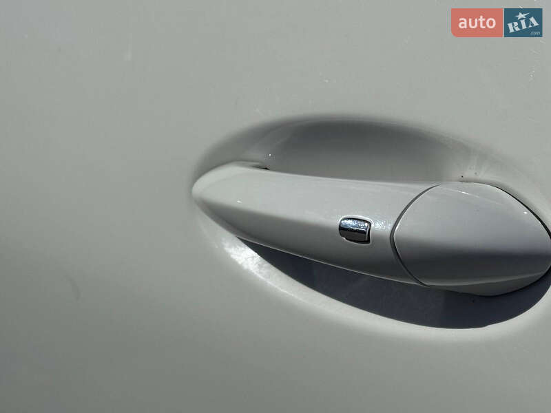 Хэтчбек Chevrolet Bolt EV 2022 в Стрые