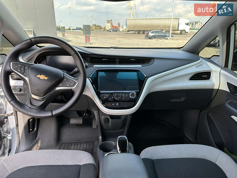 Хетчбек Chevrolet Bolt EV 2017 в Львові