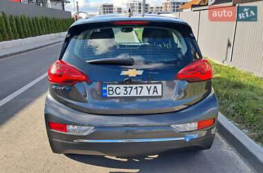 Хетчбек Chevrolet Bolt EV 2017 в 