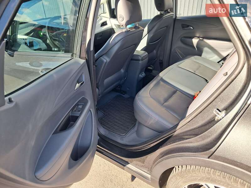 Хэтчбек Chevrolet Bolt EV 2017 в Львове фото 10 Хэтчбек Chevrolet Bolt EV 2017 в Львове