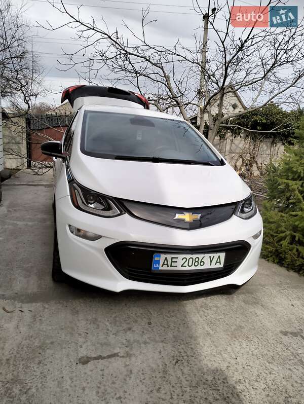 Хэтчбек Chevrolet Bolt EV 2018 в Днепре фото 10 Хэтчбек Chevrolet Bolt EV 2018 в Днепре