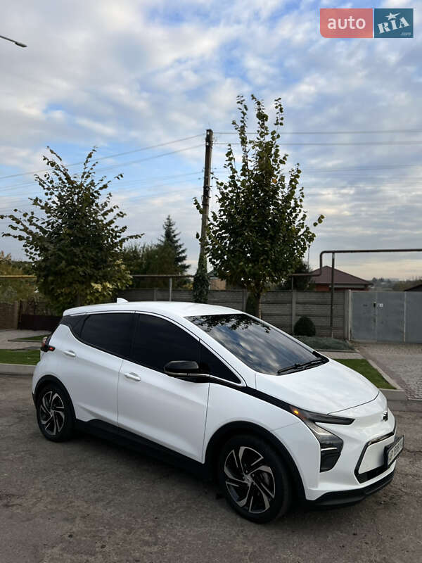 Хэтчбек Chevrolet Bolt EV 2023 в Запорожье фото 5 Хэтчбек Chevrolet Bolt EV 2023 в Запорожье
