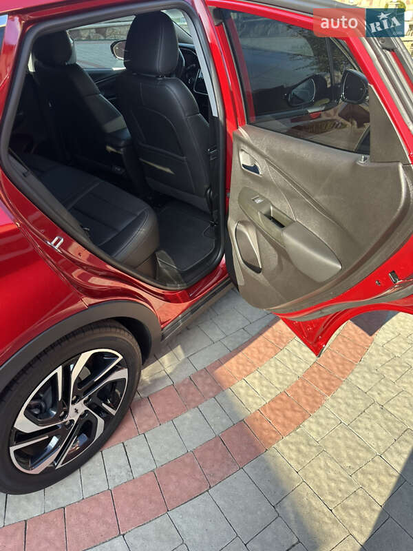 Хэтчбек Chevrolet Bolt EV 2022 в Тернополе