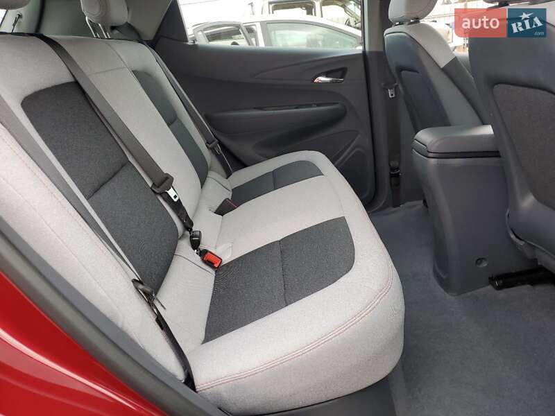 Хэтчбек Chevrolet Bolt EV 2018 в Ровно