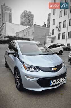 Хэтчбек Chevrolet Bolt EV 2017 в Киеве