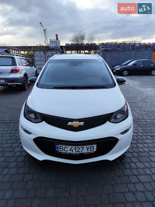 Хетчбек Chevrolet Bolt EV 2017 в Львові фото Хетчбек Chevrolet Bolt EV 2017 в Львові