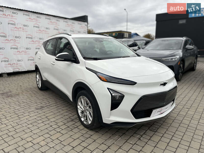 Хэтчбек Chevrolet Bolt EV 2023 в Львове