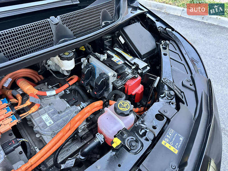 Хэтчбек Chevrolet Bolt EV 2023 в Виннице фото 90 Хэтчбек Chevrolet Bolt EV 2023 в Виннице