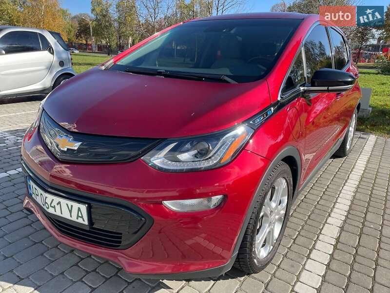 Хэтчбек Chevrolet Bolt EV 2021 в Львове фото 5 Хэтчбек Chevrolet Bolt EV 2021 в Львове