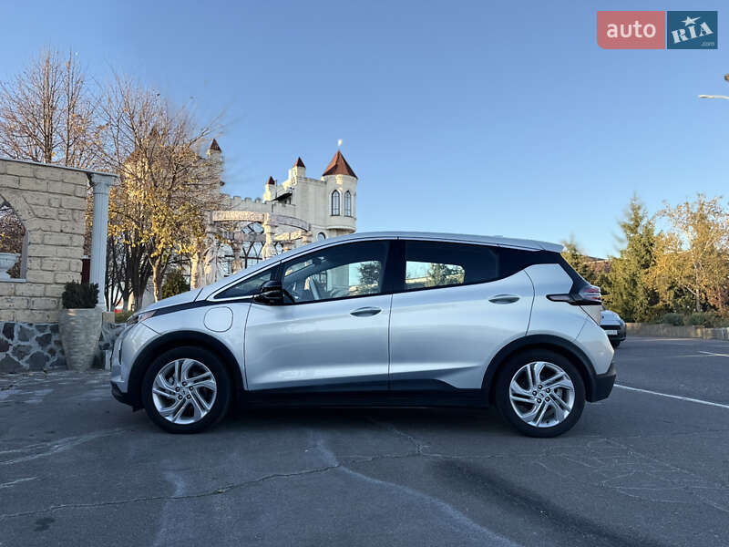 Хэтчбек Chevrolet Bolt EV 2022 в Одессе фото 2 Хэтчбек Chevrolet Bolt EV 2022 в Одессе