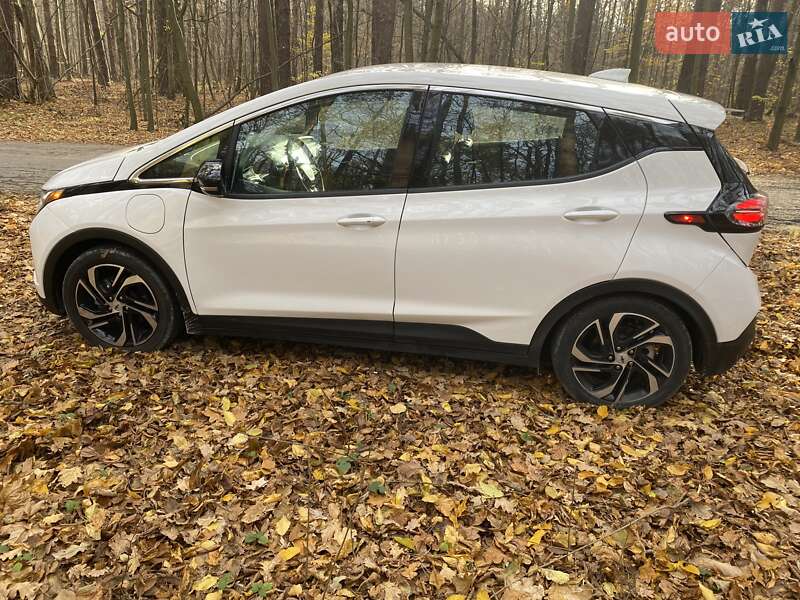 Хэтчбек Chevrolet Bolt EV 2023 в Житомире