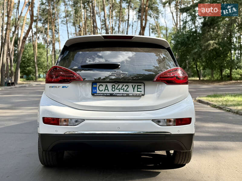 Хэтчбек Chevrolet Bolt EV 2021 в Черкассах фото 4 Хэтчбек Chevrolet Bolt EV 2021 в Черкассах