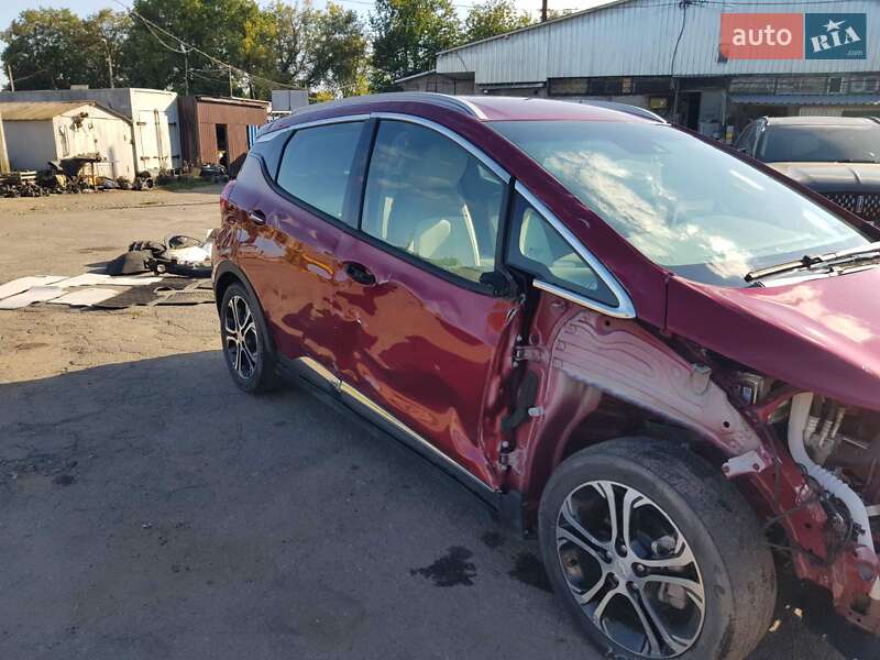 Хэтчбек Chevrolet Bolt EV 2018 в Виннице