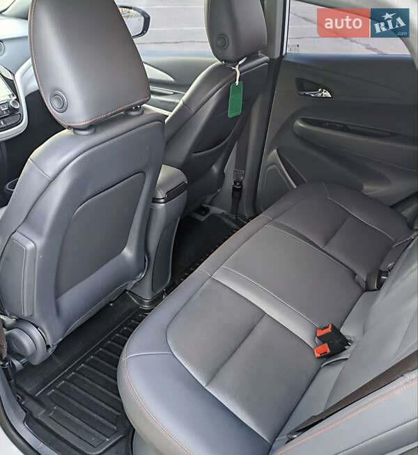 Хэтчбек Chevrolet Bolt EV 2017 в Запорожье