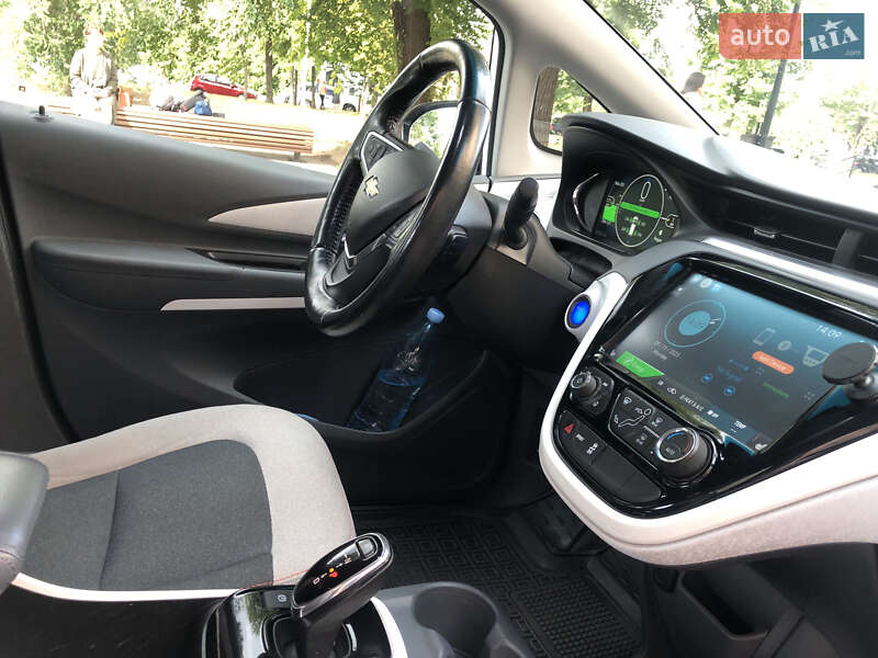 Хетчбек Chevrolet Bolt EV 2017 в Харкові