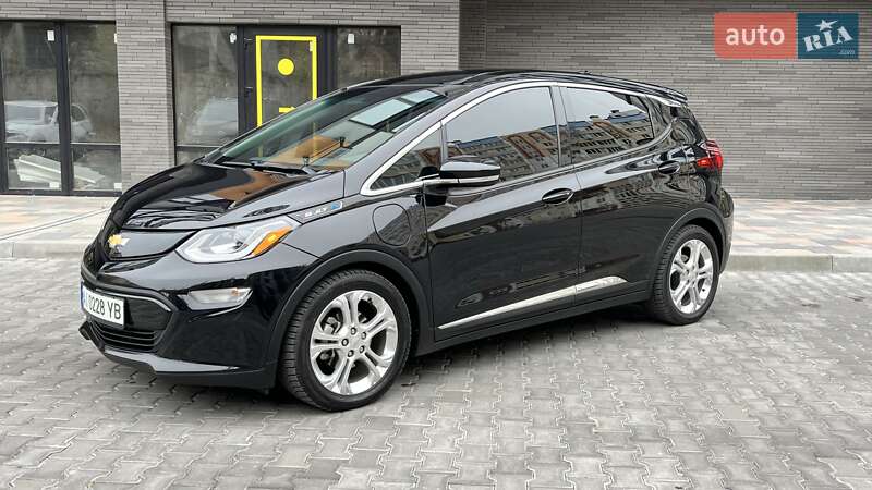 Хетчбек Chevrolet Bolt EV 2018 в Вишневому