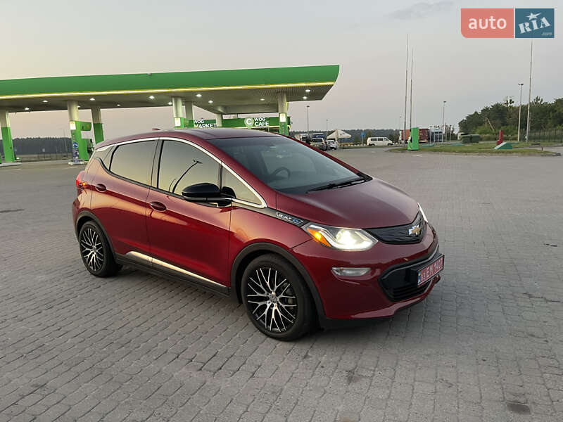 Хетчбек Chevrolet Bolt EV 2020 в Радивиліві