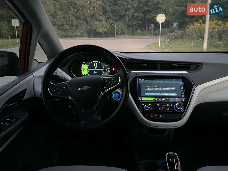 Хетчбек Chevrolet Bolt EV 2020 в Радивиліві