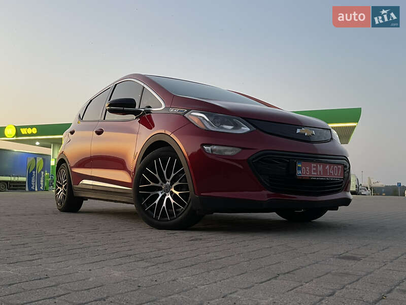 Хетчбек Chevrolet Bolt EV 2020 в Радивиліві