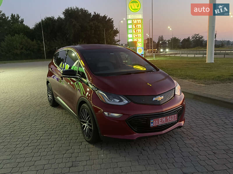 Хетчбек Chevrolet Bolt EV 2020 в Радивиліві