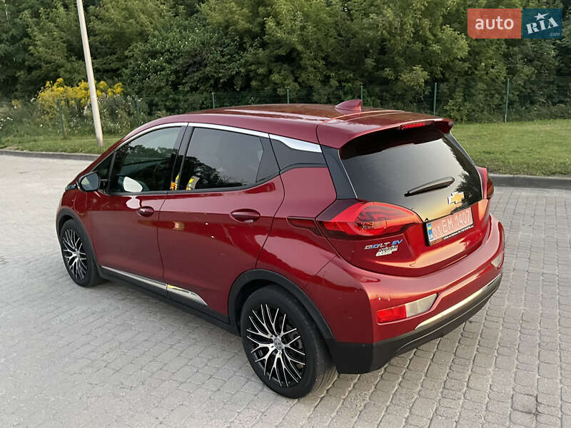 Хетчбек Chevrolet Bolt EV 2020 в Радивиліві
