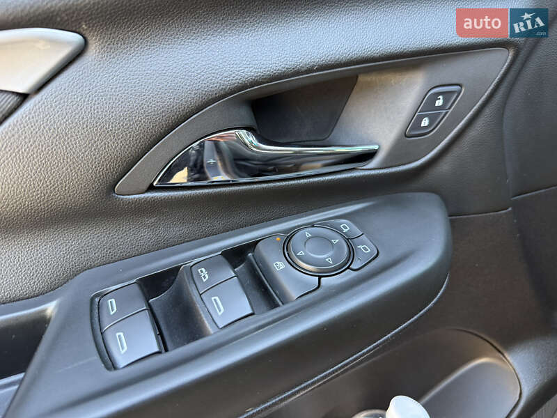 Хетчбек Chevrolet Bolt EV 2023 в Вінниці фото 14 Хетчбек Chevrolet Bolt EV 2023 в Вінниці
