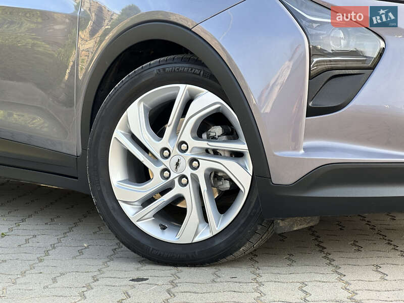 Хэтчбек Chevrolet Bolt EV 2023 в Стрые