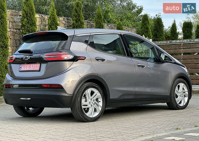 Хэтчбек Chevrolet Bolt EV 2023 в Стрые