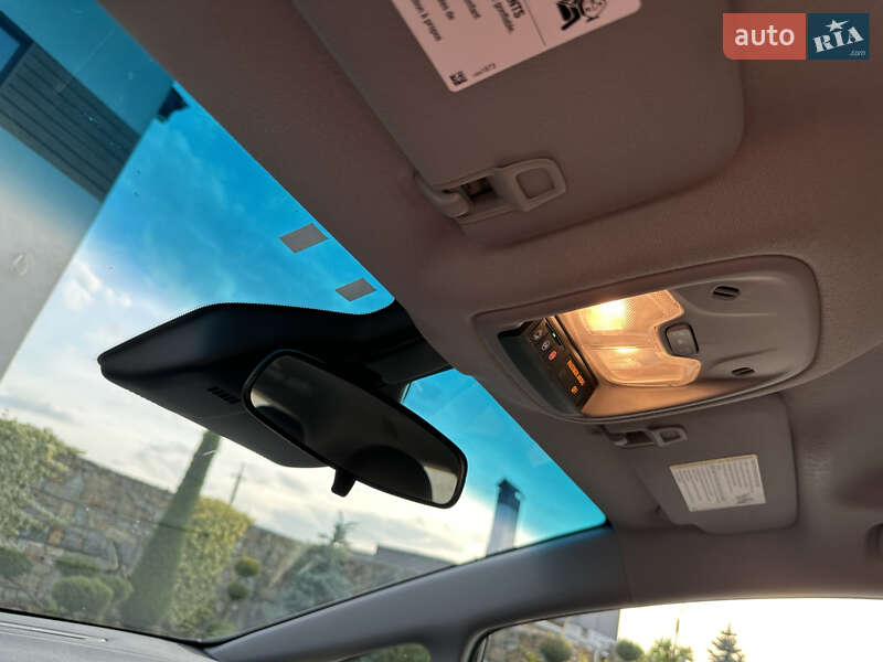 Хэтчбек Chevrolet Bolt EV 2023 в Стрые