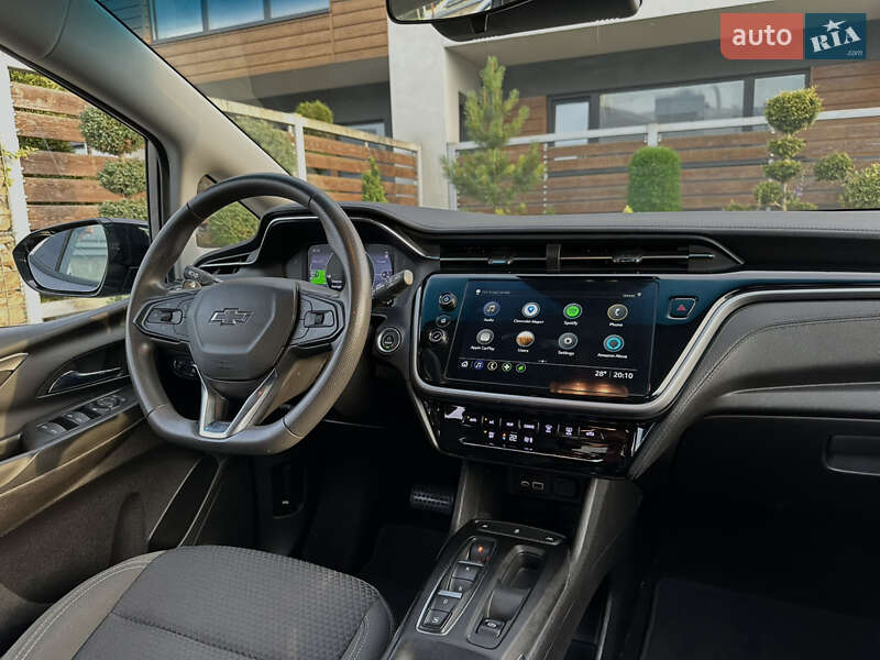 Хэтчбек Chevrolet Bolt EV 2023 в Стрые