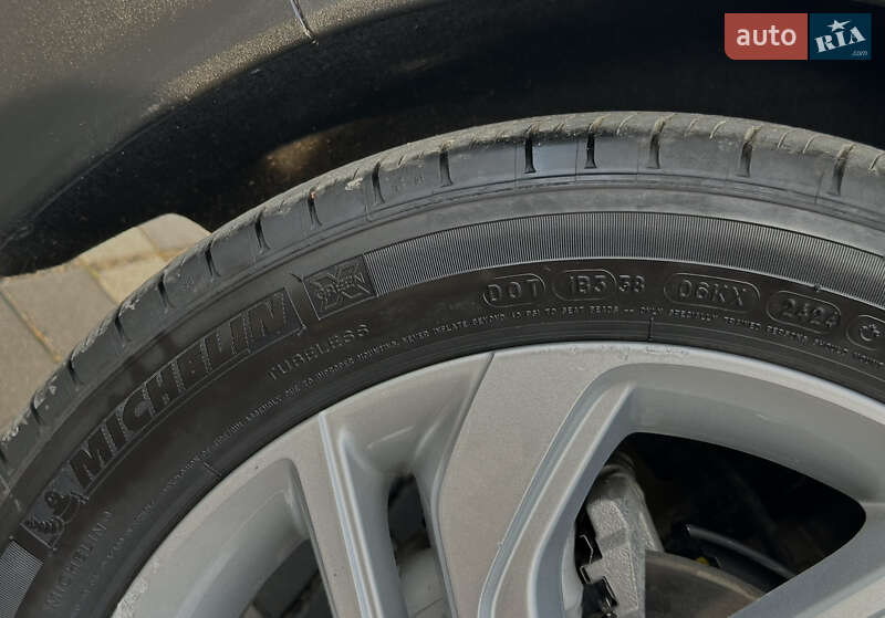 Хэтчбек Chevrolet Bolt EV 2023 в Стрые