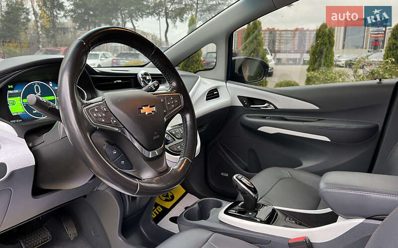 Хэтчбек Chevrolet Bolt EV 2019 в Львове фото 10 Хэтчбек Chevrolet Bolt EV 2019 в Львове