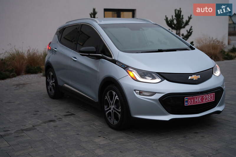Хэтчбек Chevrolet Bolt EV 2017 в Луцке фото 3 Хэтчбек Chevrolet Bolt EV 2017 в Луцке