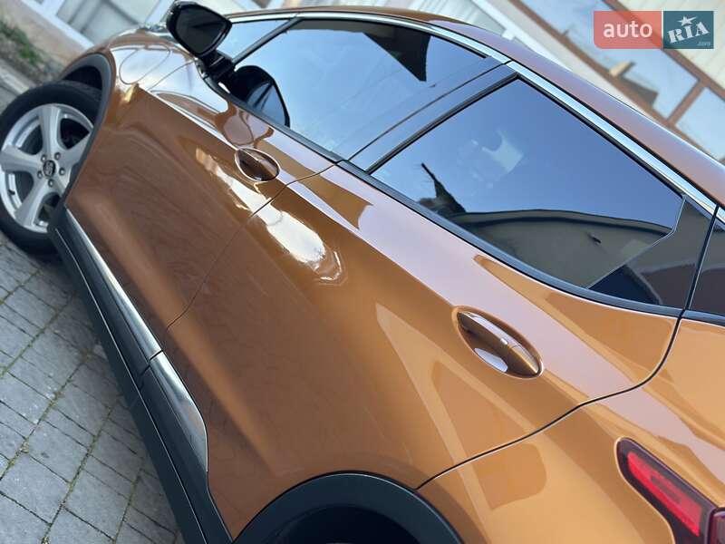 Хэтчбек Chevrolet Bolt EV 2017 в Трускавце