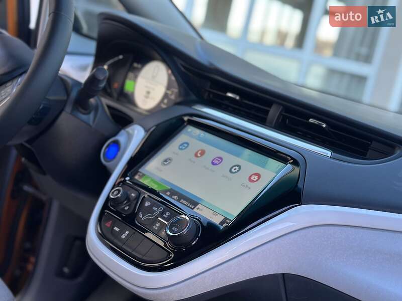 Хэтчбек Chevrolet Bolt EV 2017 в Трускавце