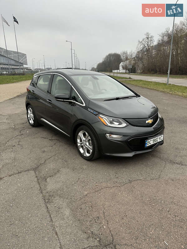 Хэтчбек Chevrolet Bolt EV 2018 в Львове фото 3 Хэтчбек Chevrolet Bolt EV 2018 в Львове