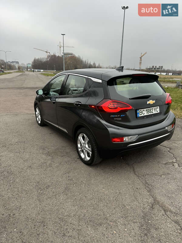 Хэтчбек Chevrolet Bolt EV 2018 в Львове фото 7 Хэтчбек Chevrolet Bolt EV 2018 в Львове
