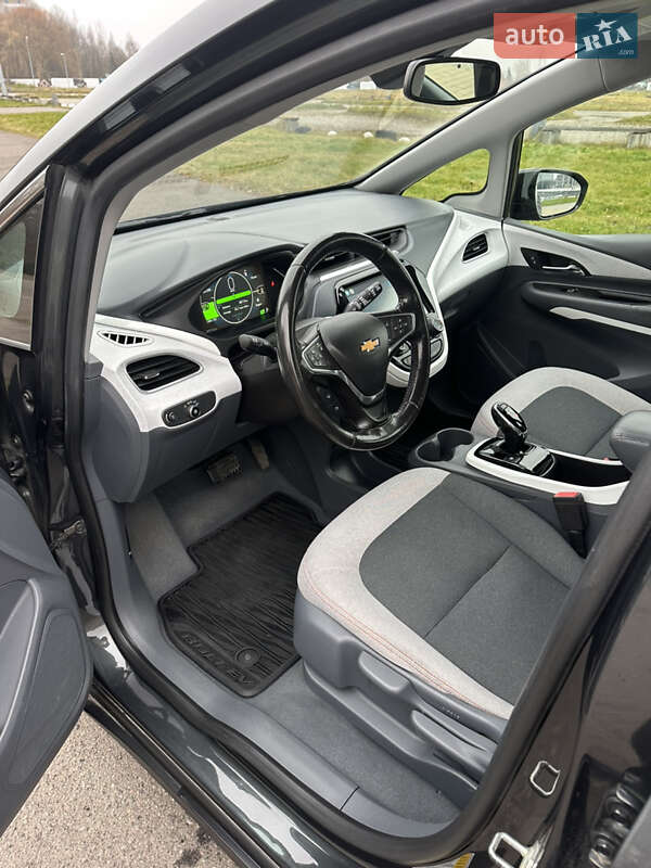 Хэтчбек Chevrolet Bolt EV 2018 в Львове фото 14 Хэтчбек Chevrolet Bolt EV 2018 в Львове