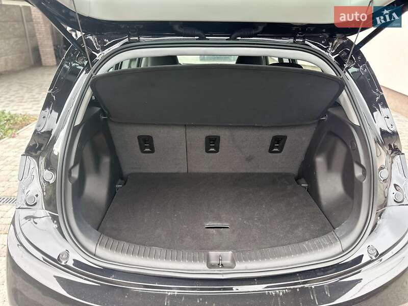 Хэтчбек Chevrolet Bolt EV 2023 в Виннице