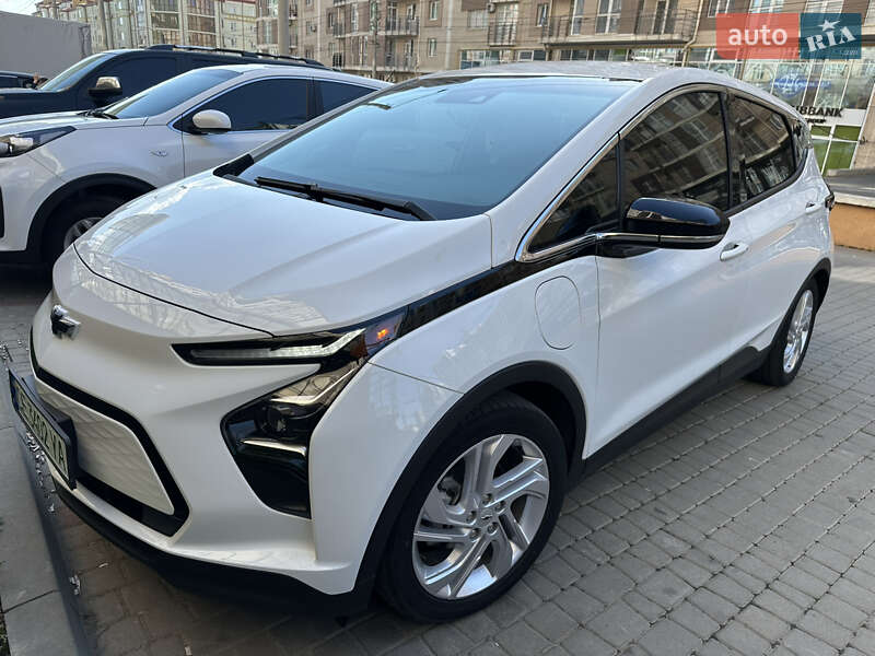 Хэтчбек Chevrolet Bolt EV 2022 в Черновцах